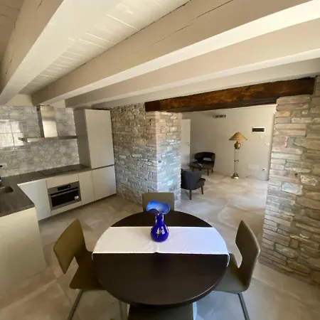Borgo Stanzano 3*