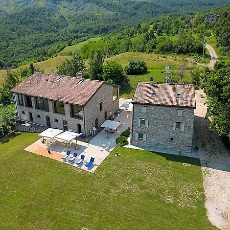Borgo Stanzano Ξενοδοχείο με διαμερίσματα 3*
