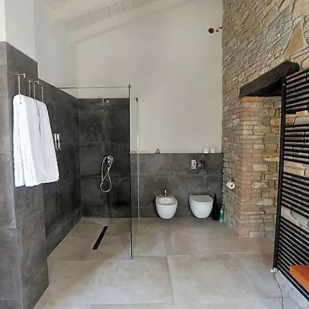 Borgo Stanzano Ξενοδοχείο με διαμερίσματα 3*