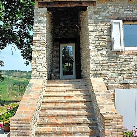Borgo Stanzano Ξενοδοχείο με διαμερίσματα