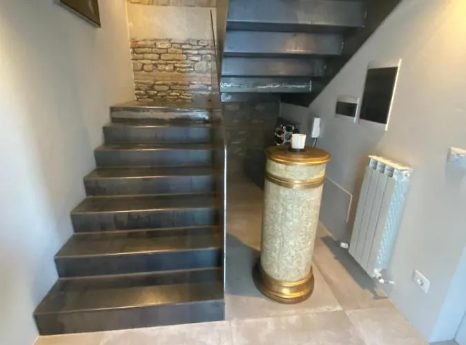 Borgo Stanzano Lägenhetshotell Zocca