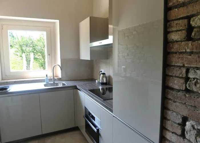 Borgo Stanzano Lägenhetshotell